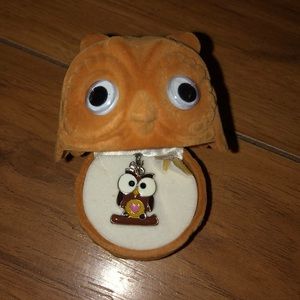 Owl necklace w/ chain and case